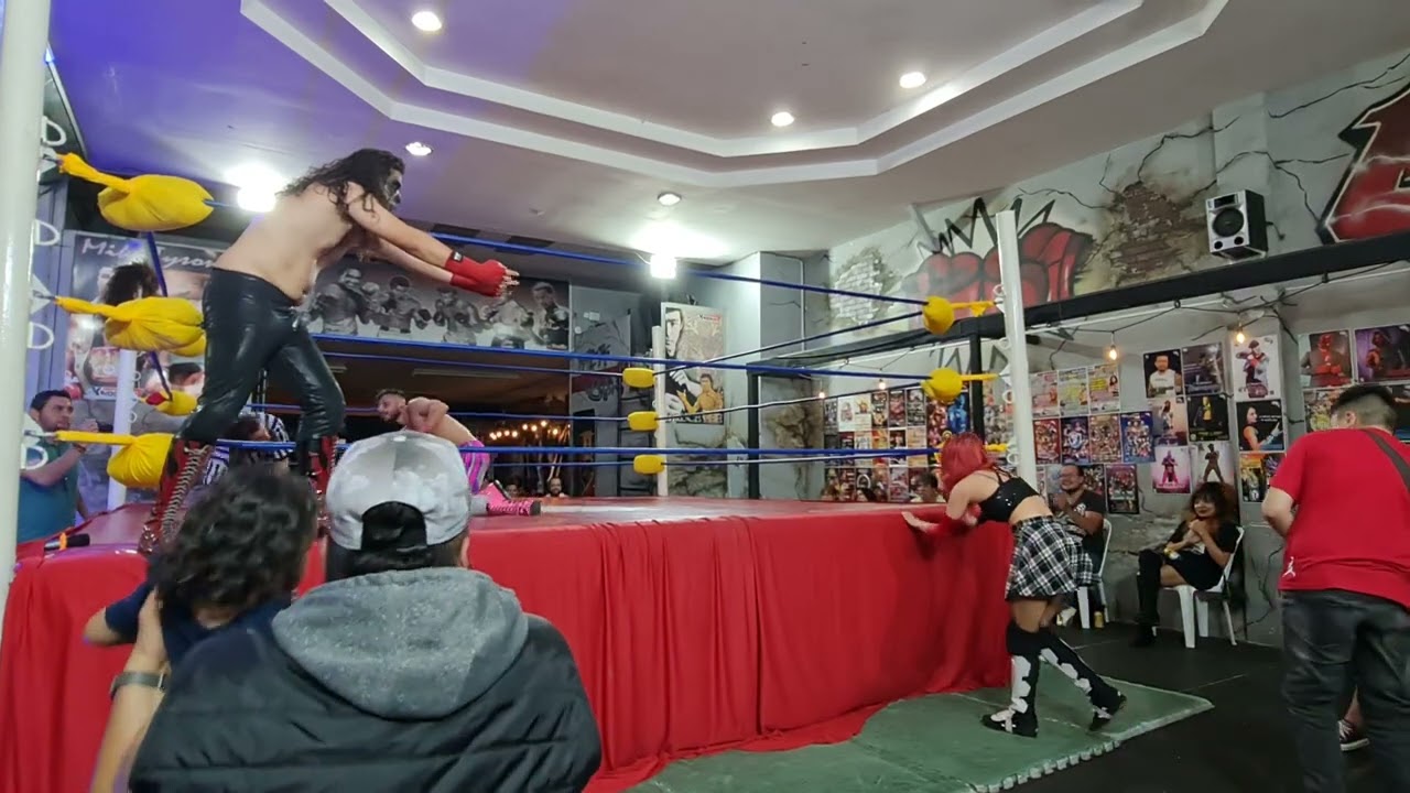 Heyden Sixx y Oliver Crane vs Las Hijas del Caos | CWE Origen #166