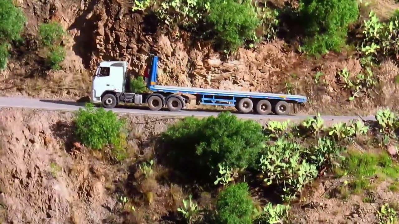 Explorando los Caminos de HUANCAVELICA PERU