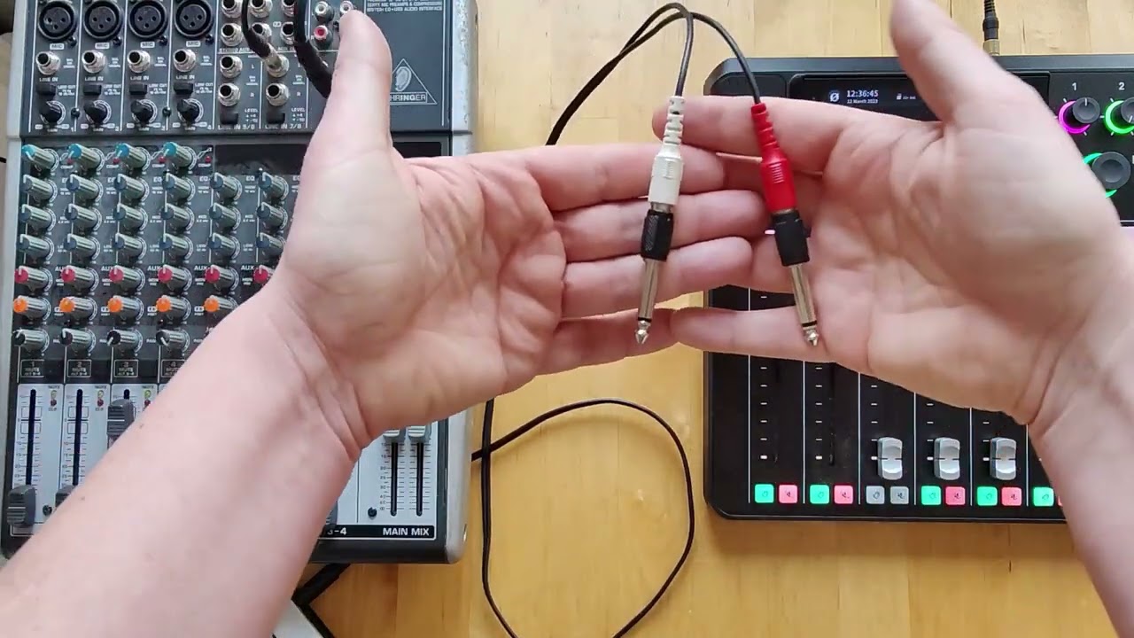 Monacor SMC-1 Stereo-Mono-Converter Summing Mixing Cable -  Rodecaster Pro - Behringer Save Channels