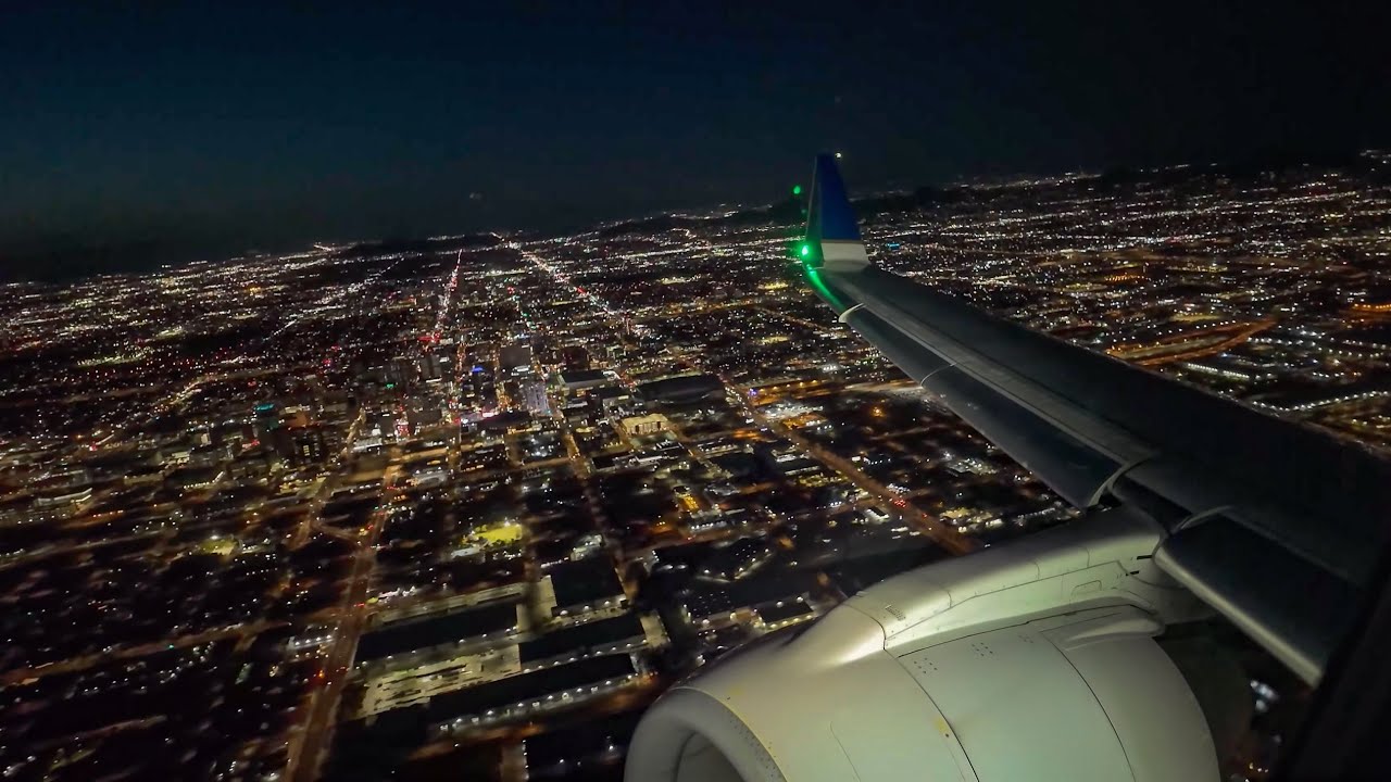 NIGHT TIME FLYING OUT OF PHOENIX SKY HARBOR INTERNATIONAL - UNITED EXPRESS E175 TAKEOFF  - W/ ATC