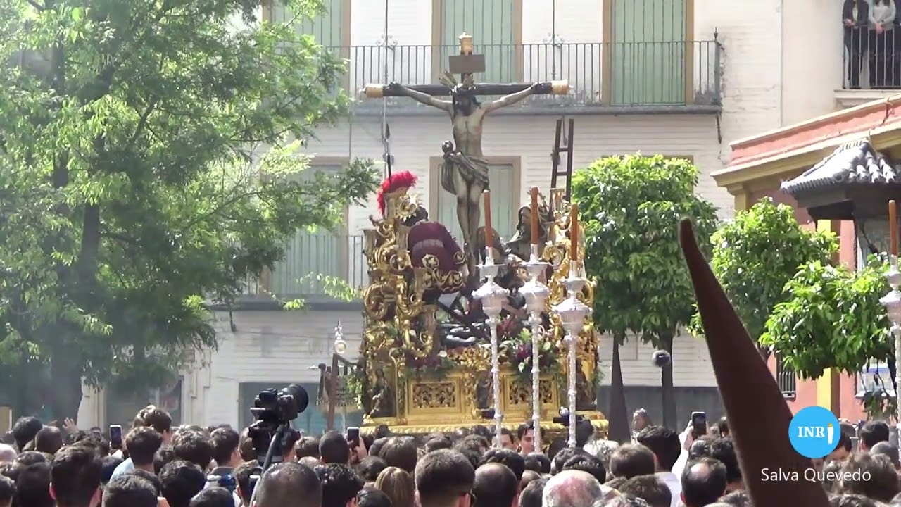 Cristo del Buen Fin en la Plaza de San Lorenzo. Semana Santa 2025
