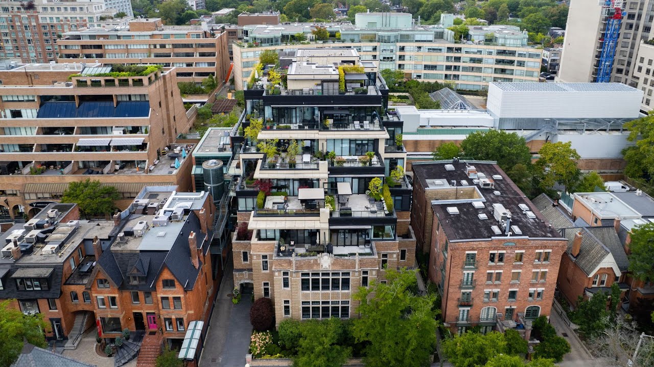 5B - 36 Hazelton Avenue, Toronto
