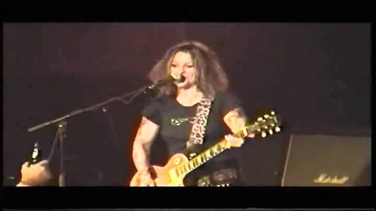 Linda Perry live in Olathe 1999 - Freeway