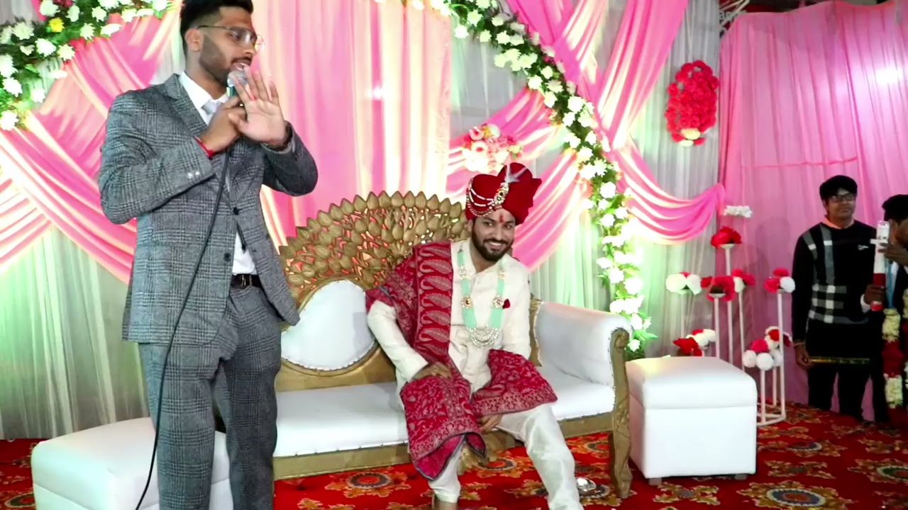 Surprise Groom Dance for Bride | Best Couple Dance on Tujhe Kitna Chahne Lage | Bride & Groom Dance