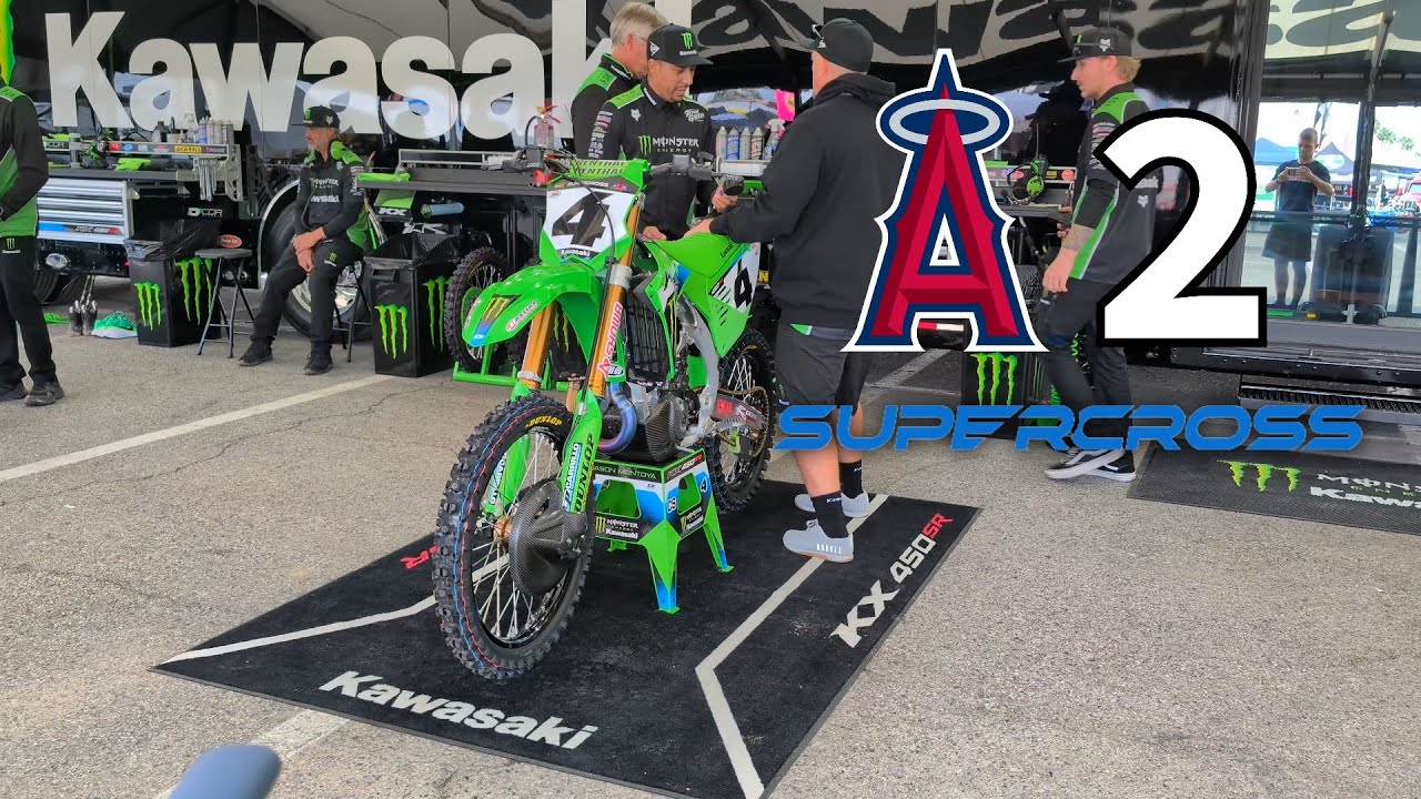 Anaheim 2 Supercross *Best in the pits, Racing, Fights and more*