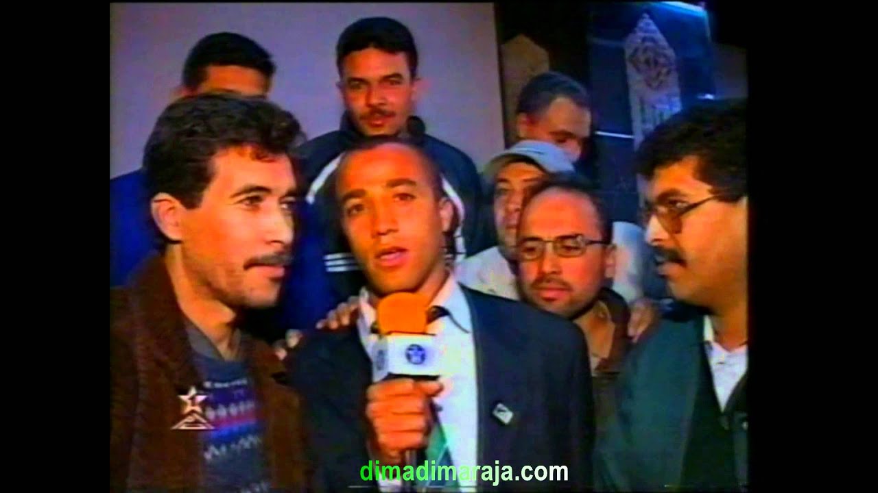 [CL 99' FINAL/ RAJA -TARAJI] : APRES LE SACRE / ARRIVEE DES JOUEURS A L'AEROPORT
