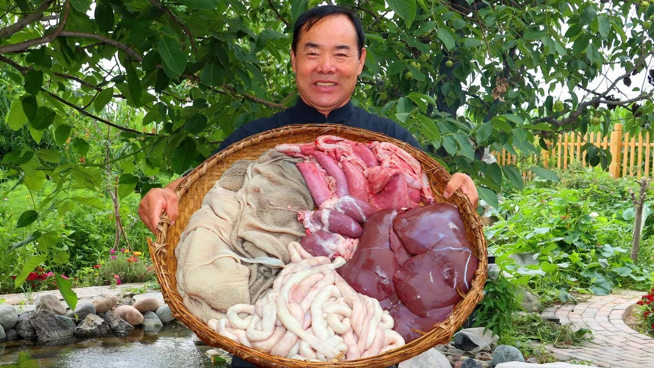 Insanely Flavorful Stir-Fried Sheep Offal — An Unforgettable Feast!