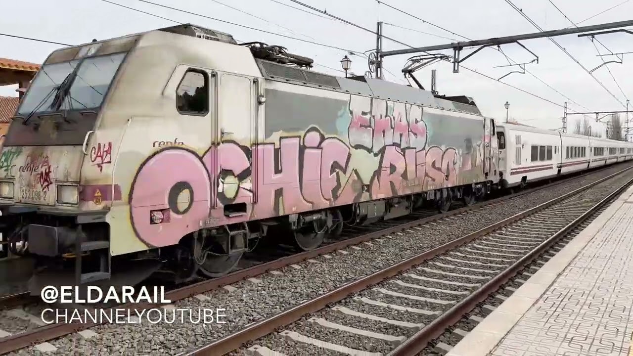 Recopilatorio de Trenes de Mercancías y Pasajeros por la Estación de Almansa.#eldarail
