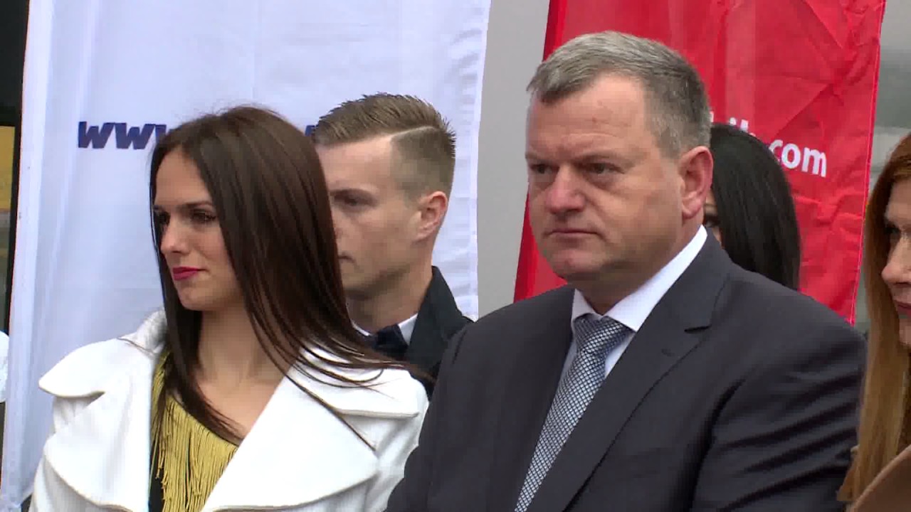 Vitez: Svečano otvorena poslovna zgrada poduzeća Ovnak i cm