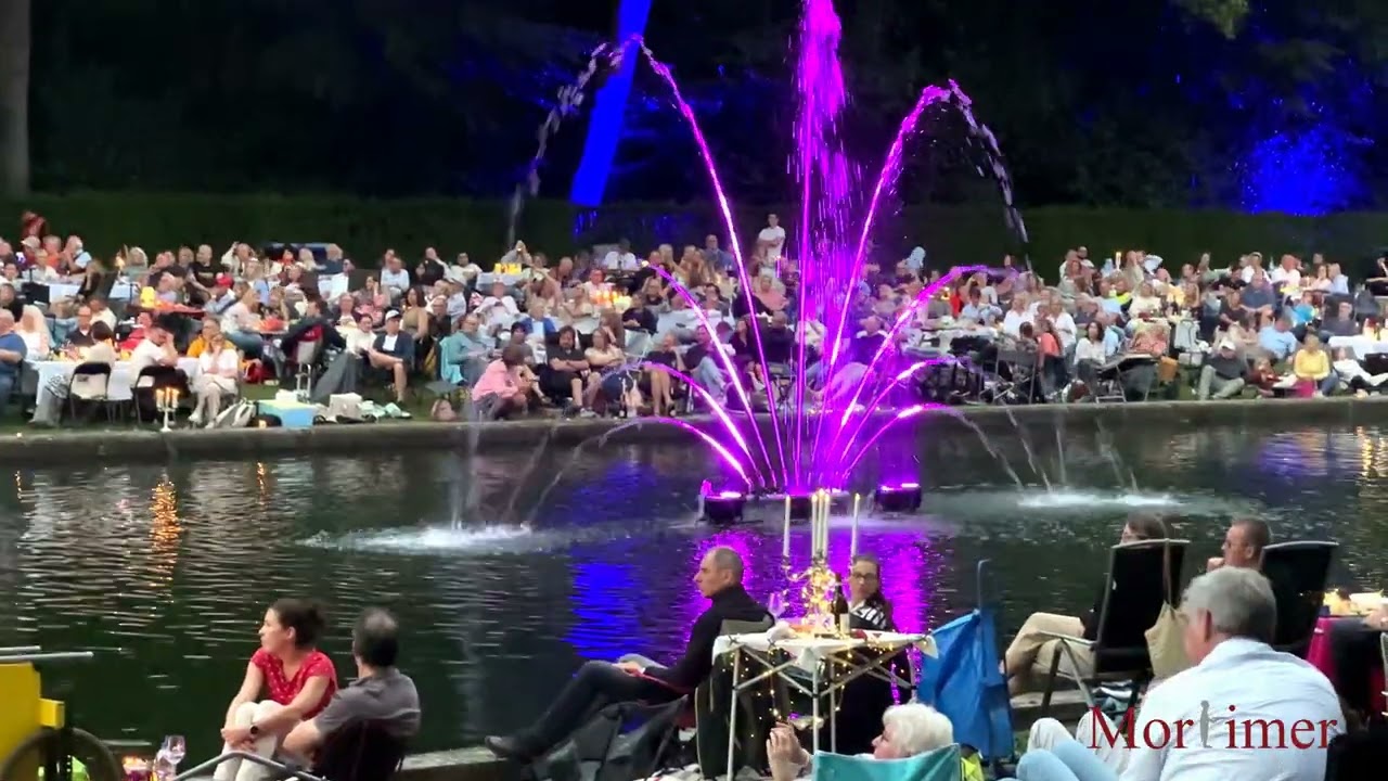 Magisches Lichterfest am Schloss Benrath