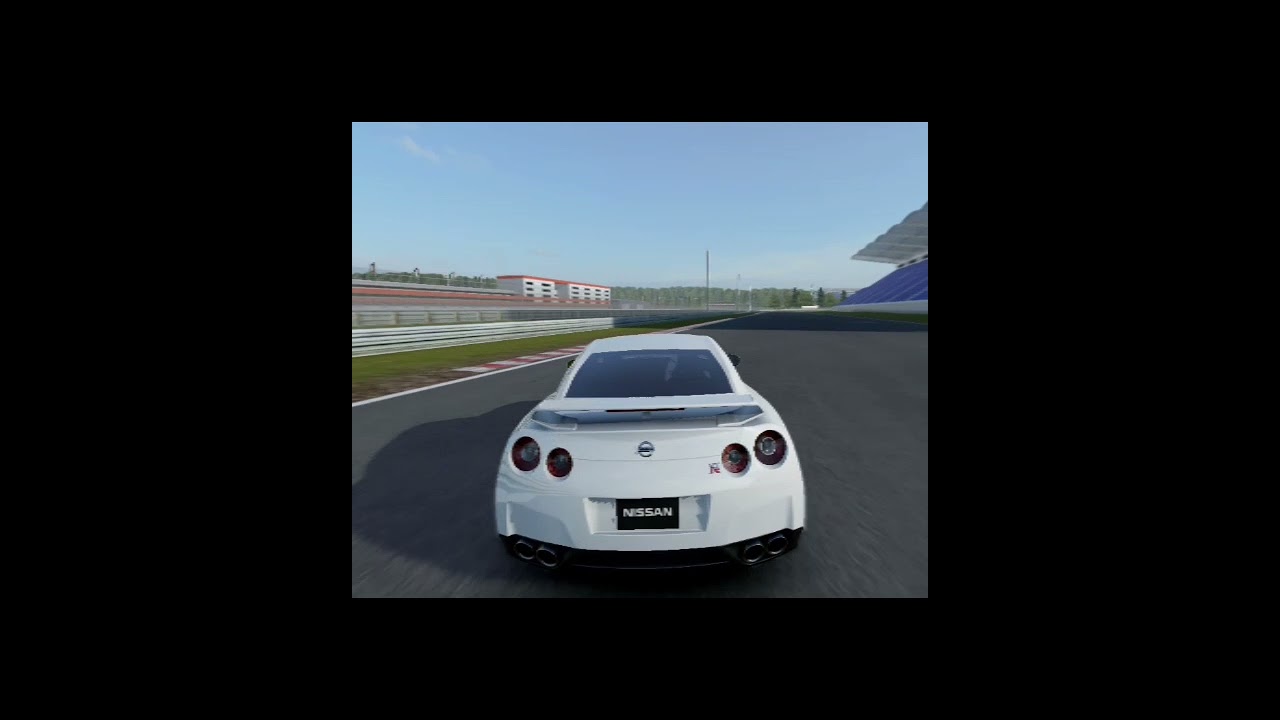 Racing tips: how to reduce your racing time. #shorts #racing #assolutoracing #jdm #gtr #tips