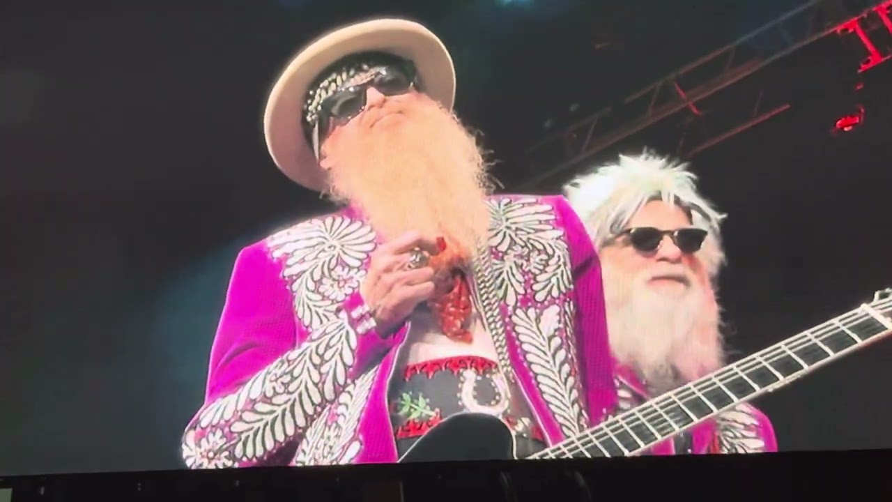 ZZ Top La Grange Noblesville Indiana Sharp Dressed Simple Man Tour 9-14-2024 #zztop #billygibbons