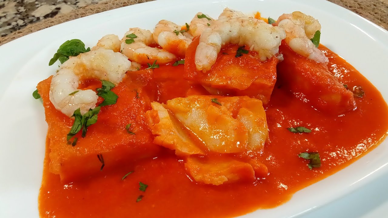 BACALAO EN SALSA CON LANGOSTINOS AL AJILLO una receta super fácil y deliciosa con muchísimo sabor 