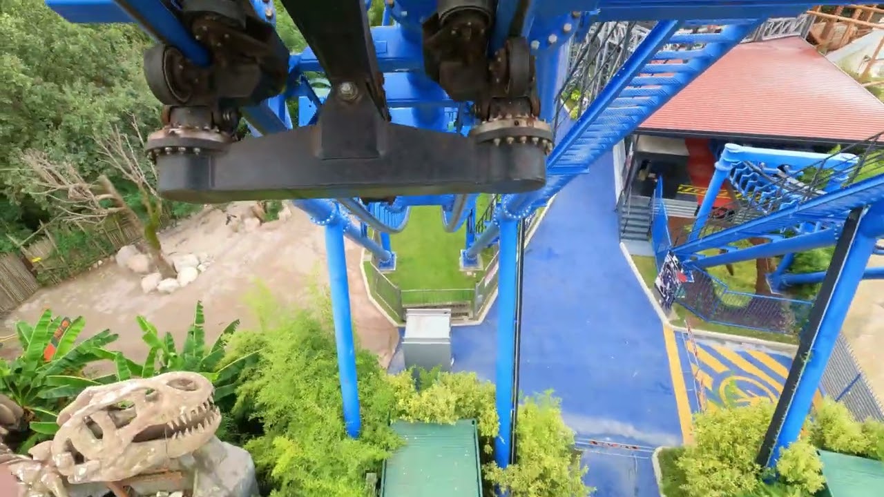 Diabolik | Movieland Park | Vekoma | Backwards POV