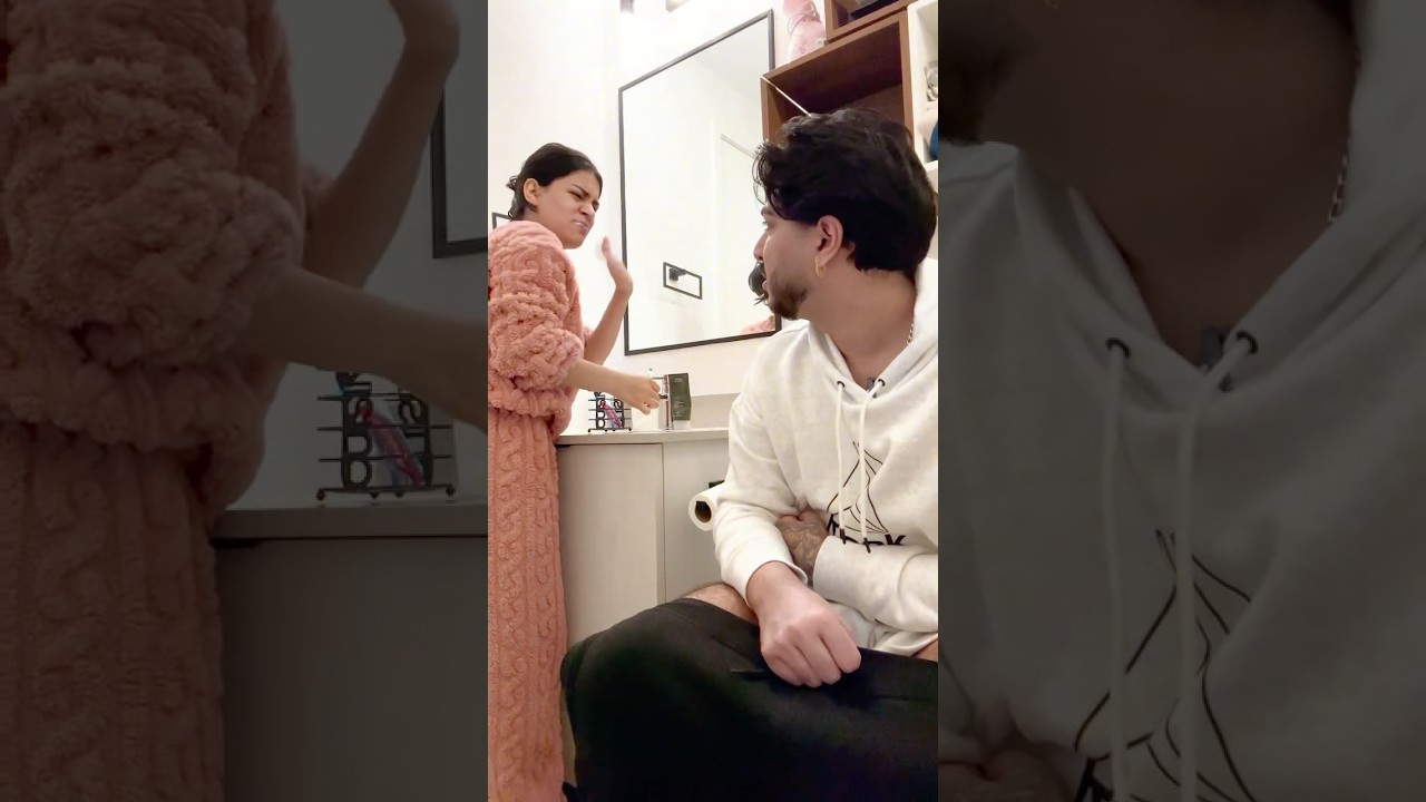 Privacy in desi couples 🤷&zwj;♂️ #funny #funnycouple #funnyvouplevideos #abhayshakk #lmao #desicouple
