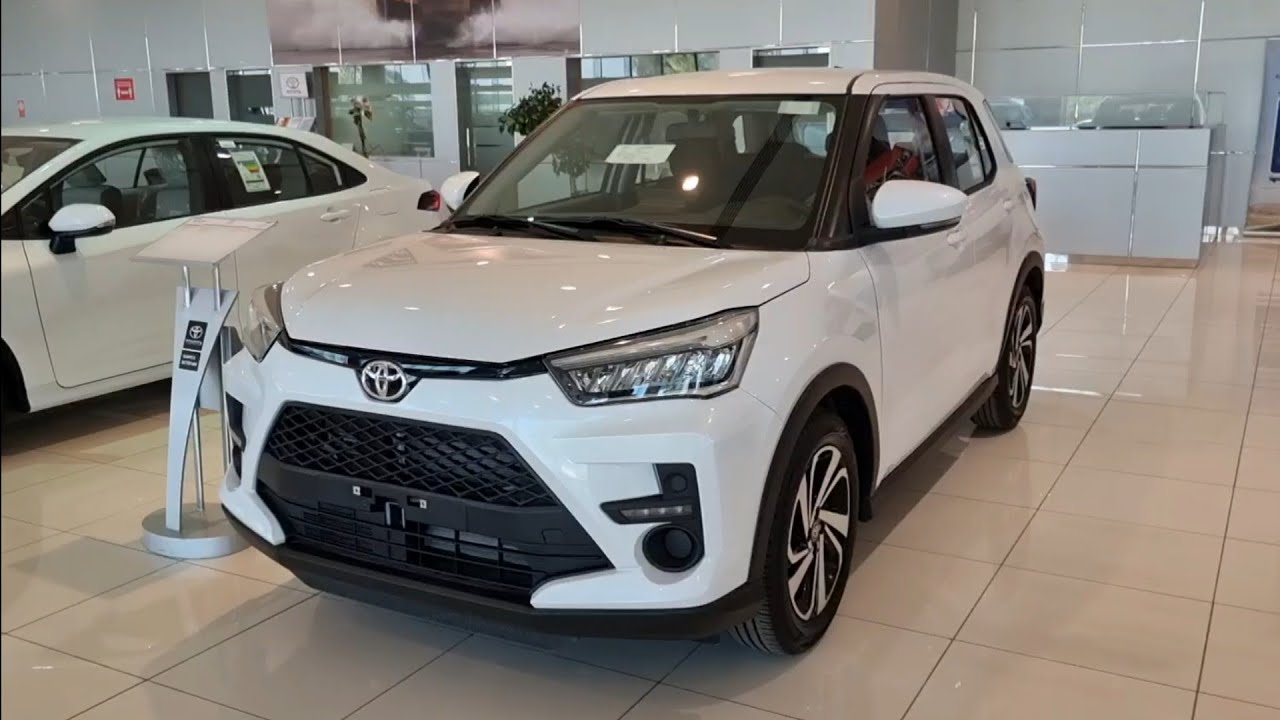 وصلت تويوتا رايز 2023 وارد بريمي سعود بهوان محرك 3 سلندر اقتصادي جدا  Toyota Raize 1.0 T