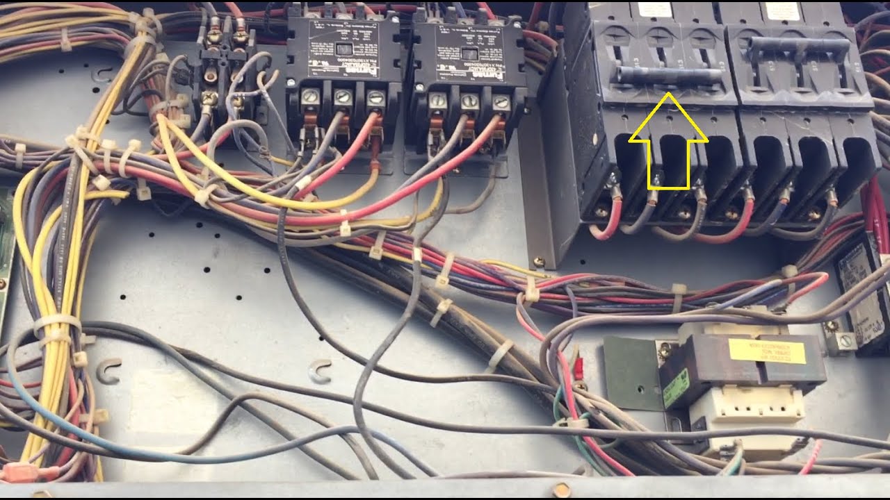 TRANE AC UNIT 20 TONS STANDARD EFFICIENCY BREAKER TRIPS