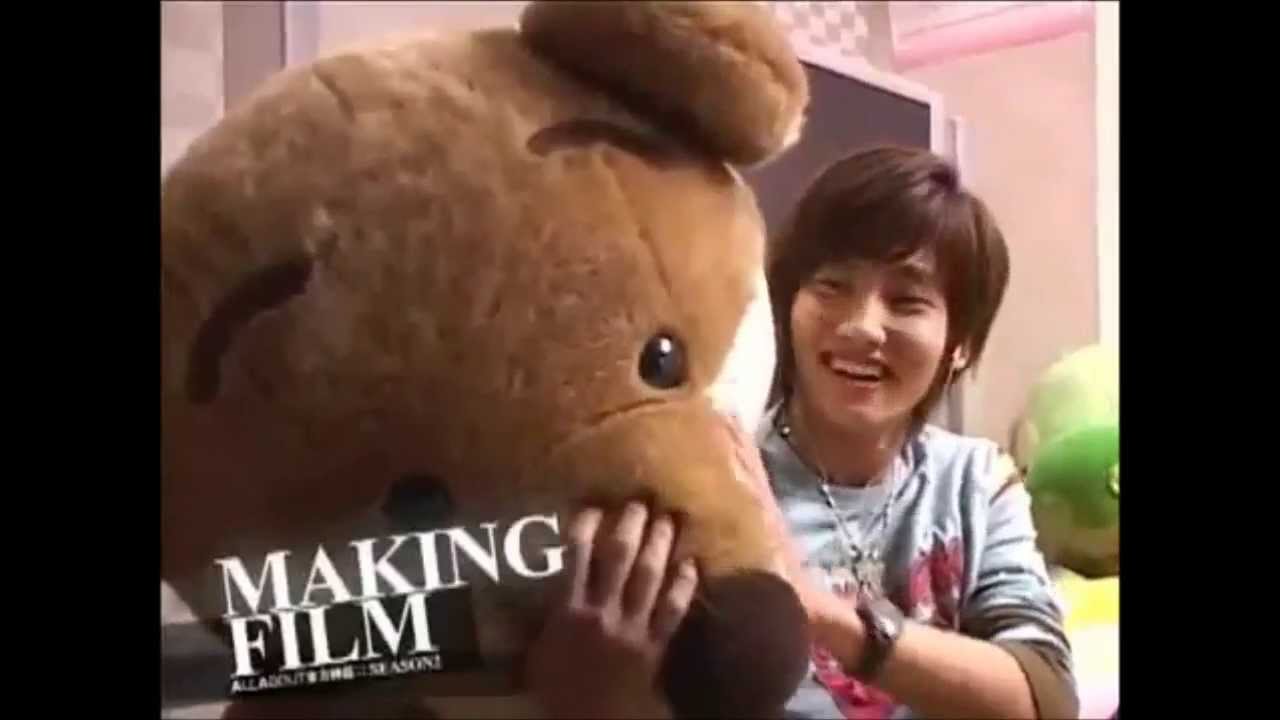 Changmin Aegyo moments