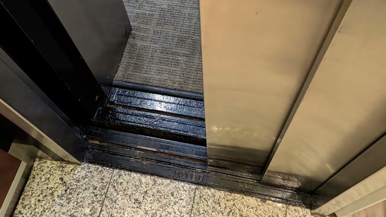 DIABOLICALLY CURSED 1945 OTIS (mb General mb OTIS) Hydraulic Elevator - 10 N Main St, W Hartford CT