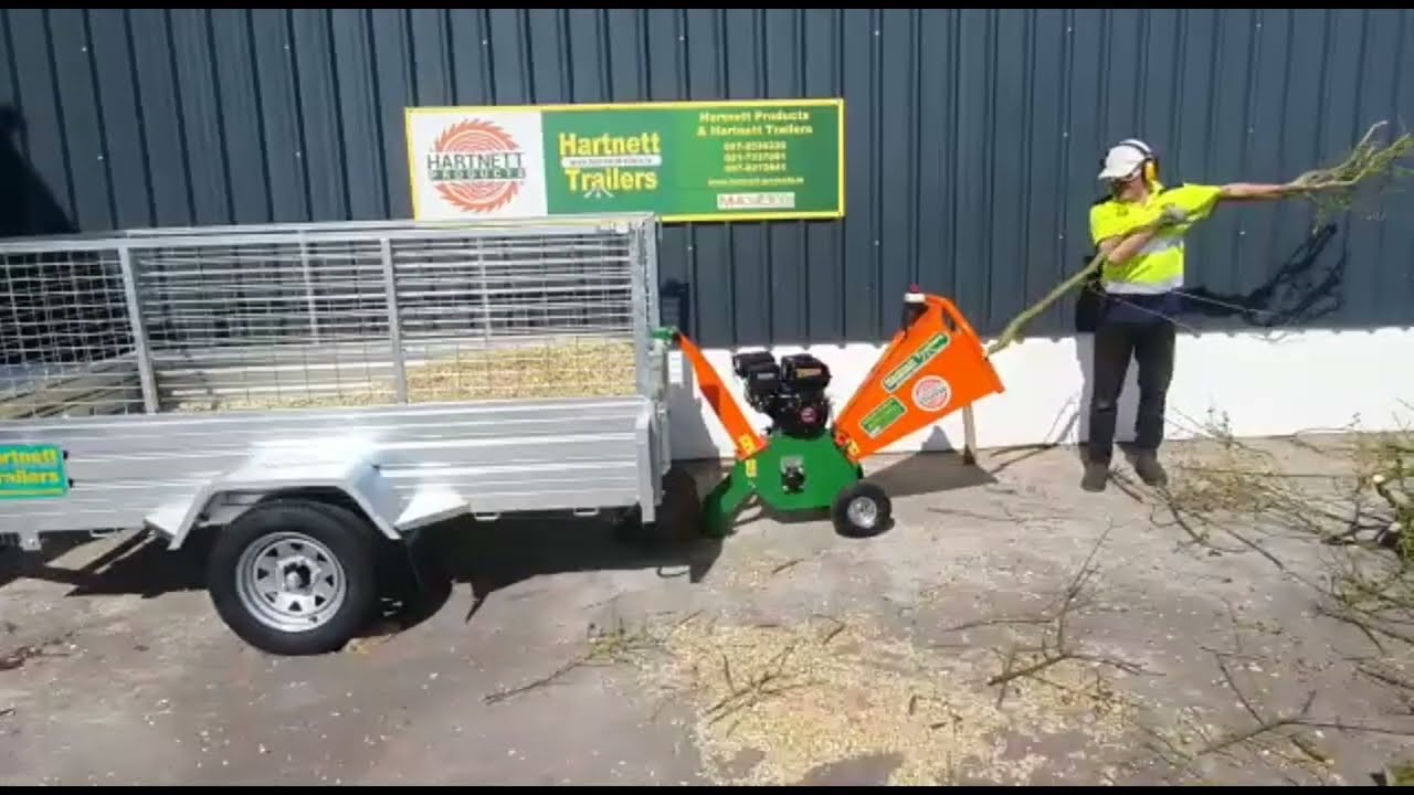 7hp Wood Chipper at Hartnett Products
