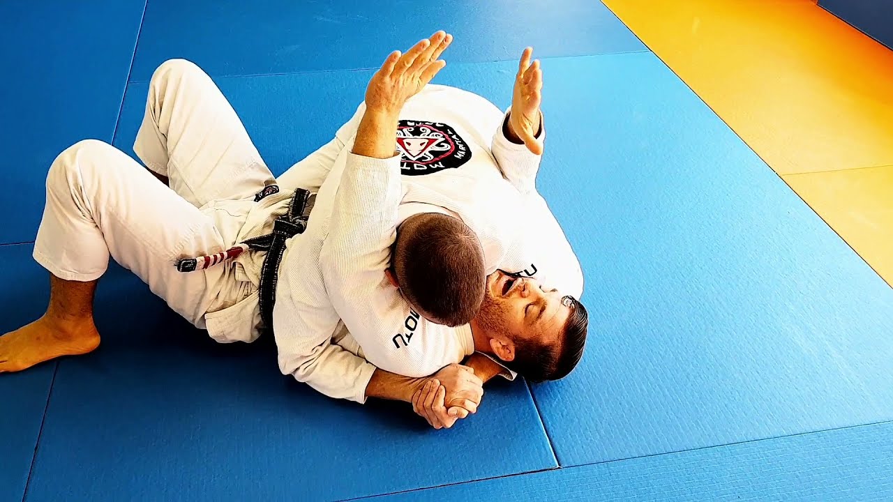 Side Control Elbow Knee Escape - Sidemount Guard Recover - BJJ Grappling Basics 4 MMA