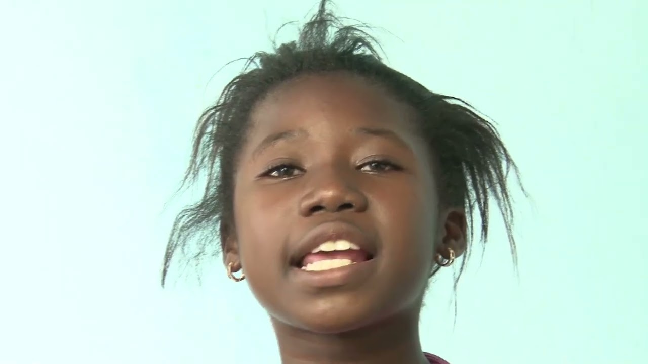 A L'OMBRE DE LA COLA