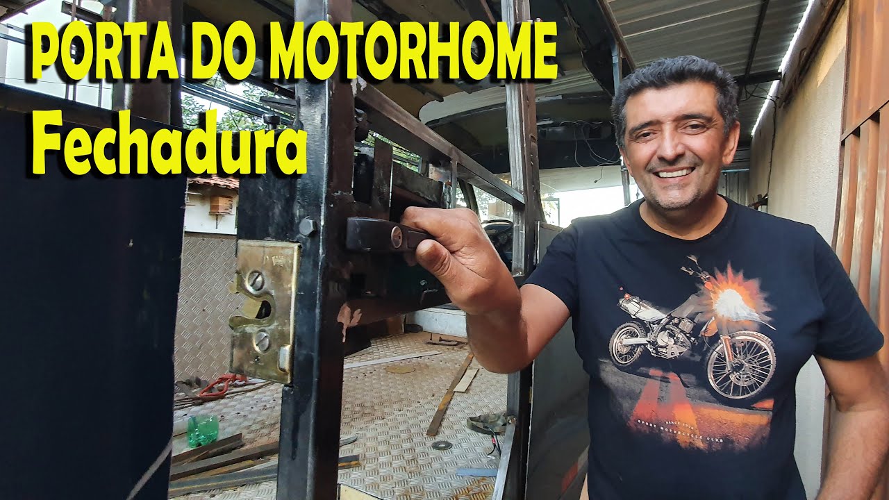 PORTA DO MOTORHOME (Motorhome artesanal. Como fazer porta de motorhome. Fechadura para motorhome).
