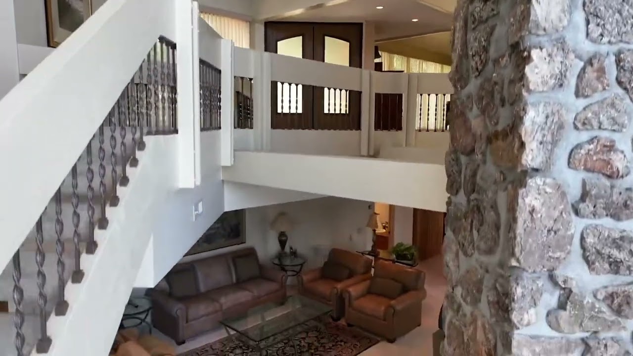 Former Anheuser-Busch Estate FOR SALE at Lake of the Ozarks