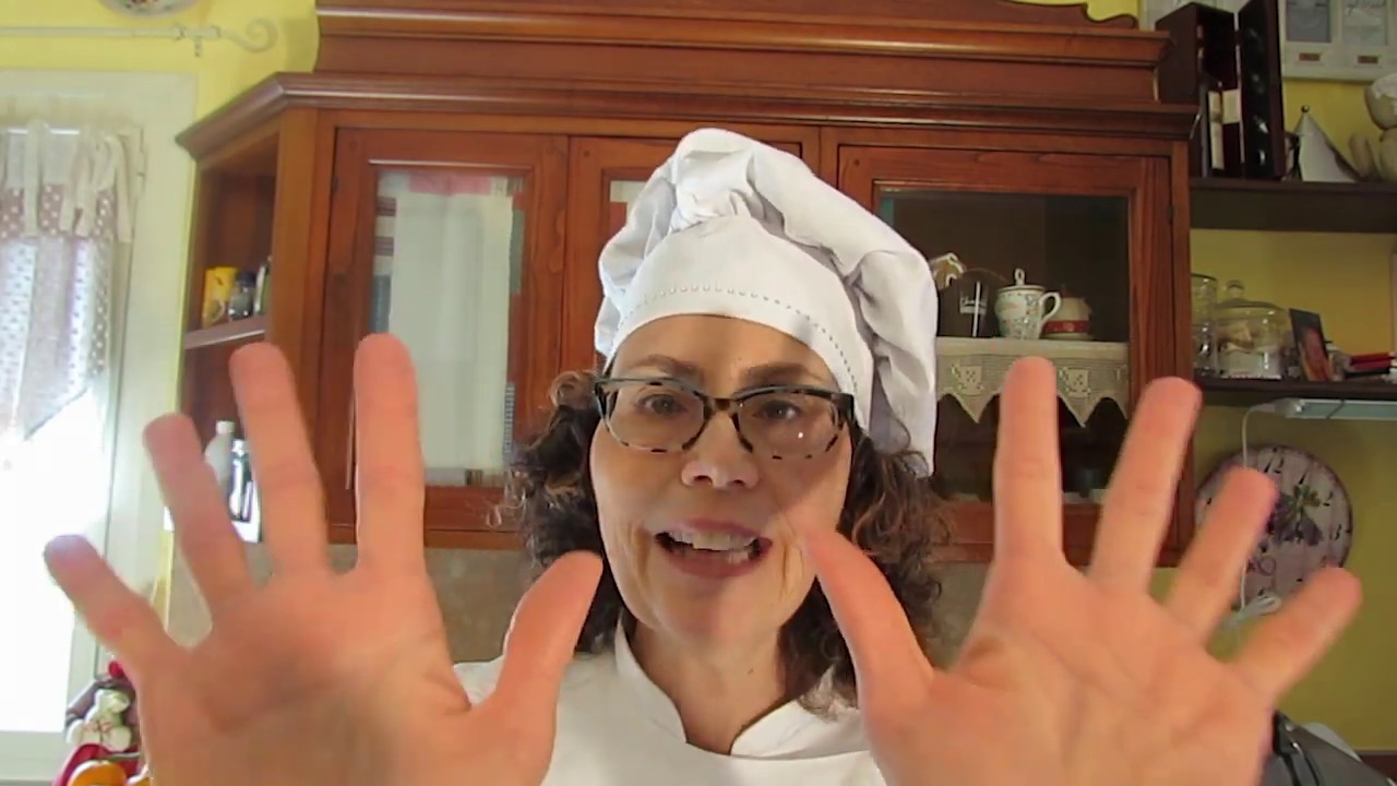 PASTA DI ZUCCHERO FATTA IN CASA ! RICETTA PASSO A PASSO - Mani in pasta di Angela Garibaldi