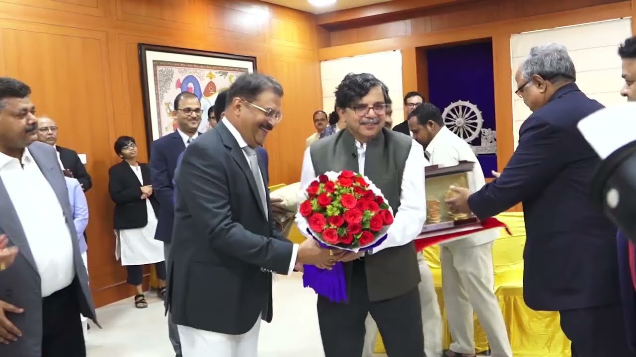 Ovation to Dr. Justice S Muralidhar