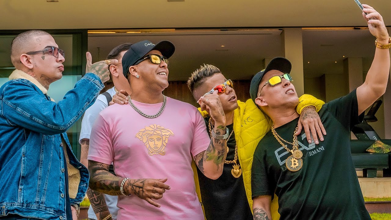 MEDLEY DOS RELIQUIAS - MC Nego Blue, Menor, MC Rodolfinho, MC Danado , MC Léo da Baixada e MC Lon
