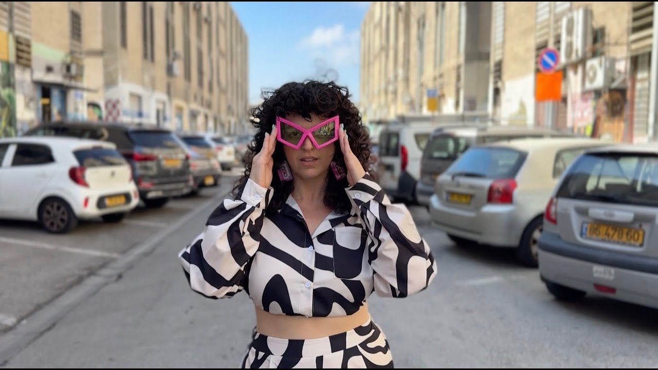 ניר - שחור או לבן (Prod. by Amit Mintz)