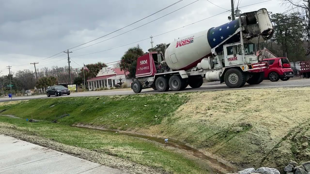 Vine Works Traffic 1