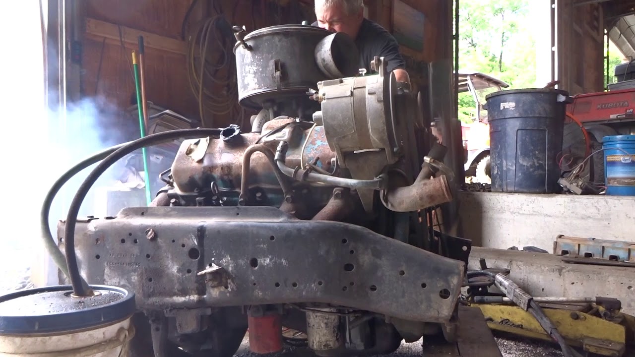DETROIT 8.2L ENGINE
