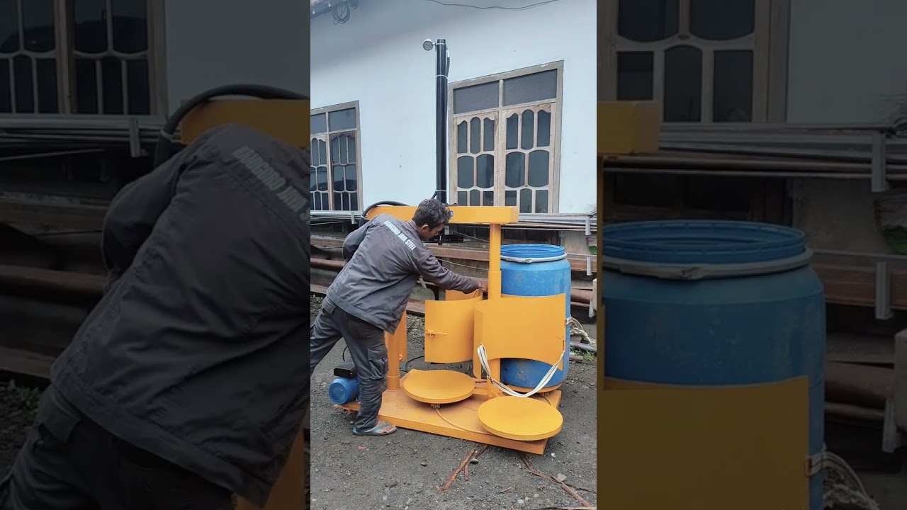 Alat press silase dengan sistim hidrolik