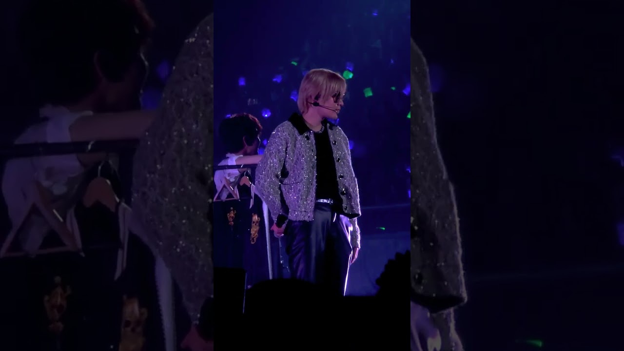 NCT 127 fancam Desaigner - The Momentum In Taipei