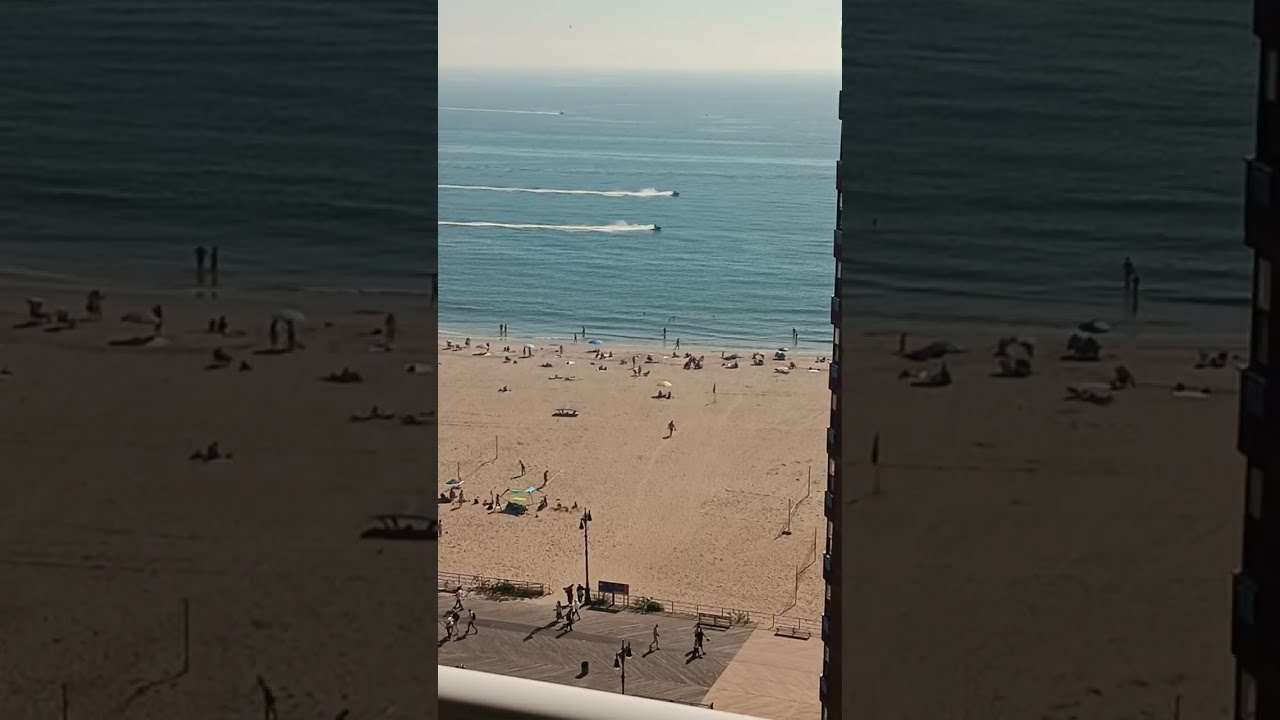 Pepsi is live! Paradise video life New York Brignton Beach