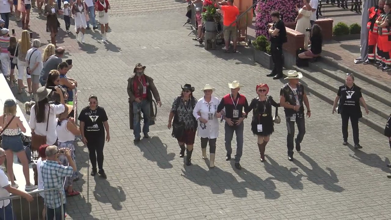 Korowód - Parada - XXIII Beskidzki Piknik Country Wiślaczek 2023