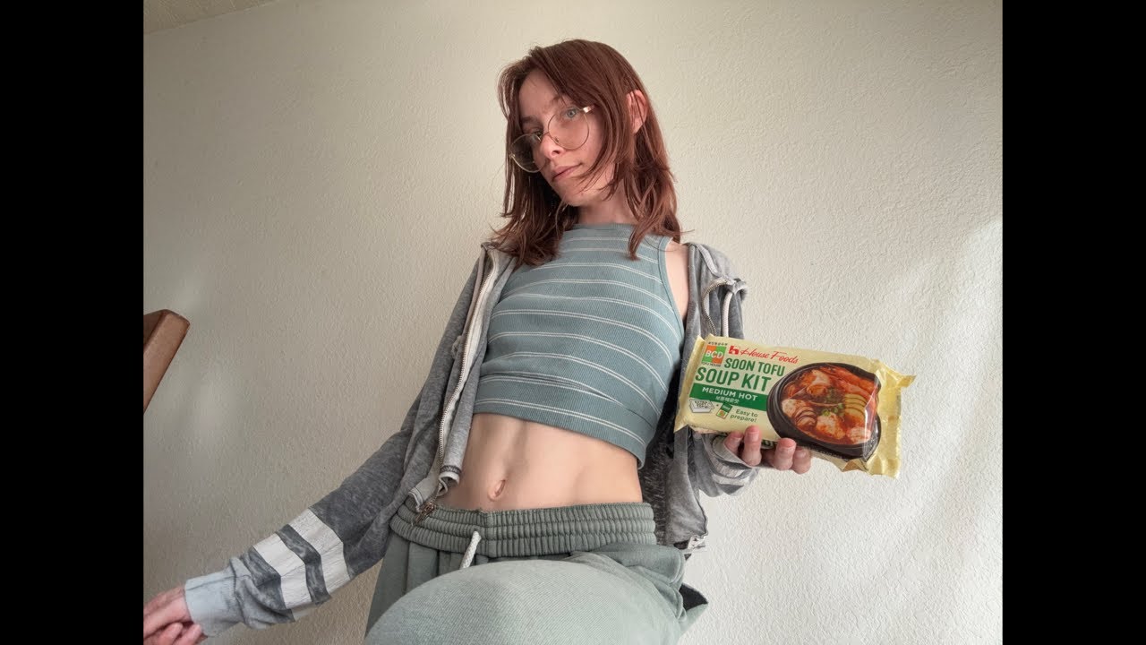 Munch with Dalish! Let’s make soup^_^