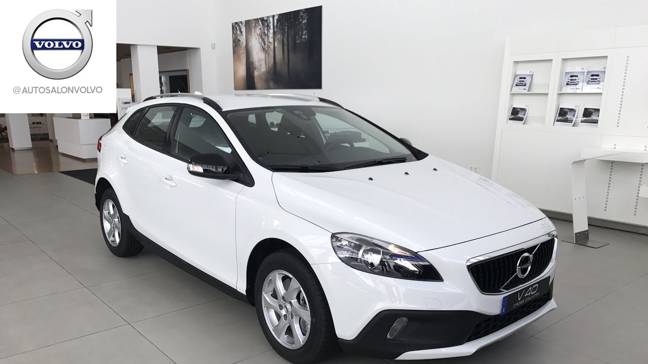 VOLVO V40 CROSS COUNTRY '17 D2 Kinetic || Exterior & Interior