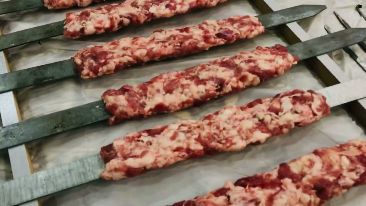 ئامادەكردنی كەباب زۆر ناسك و نایابHow To Make Akabab طريق استعمال كباب amadakrdne kabab zor ba asane