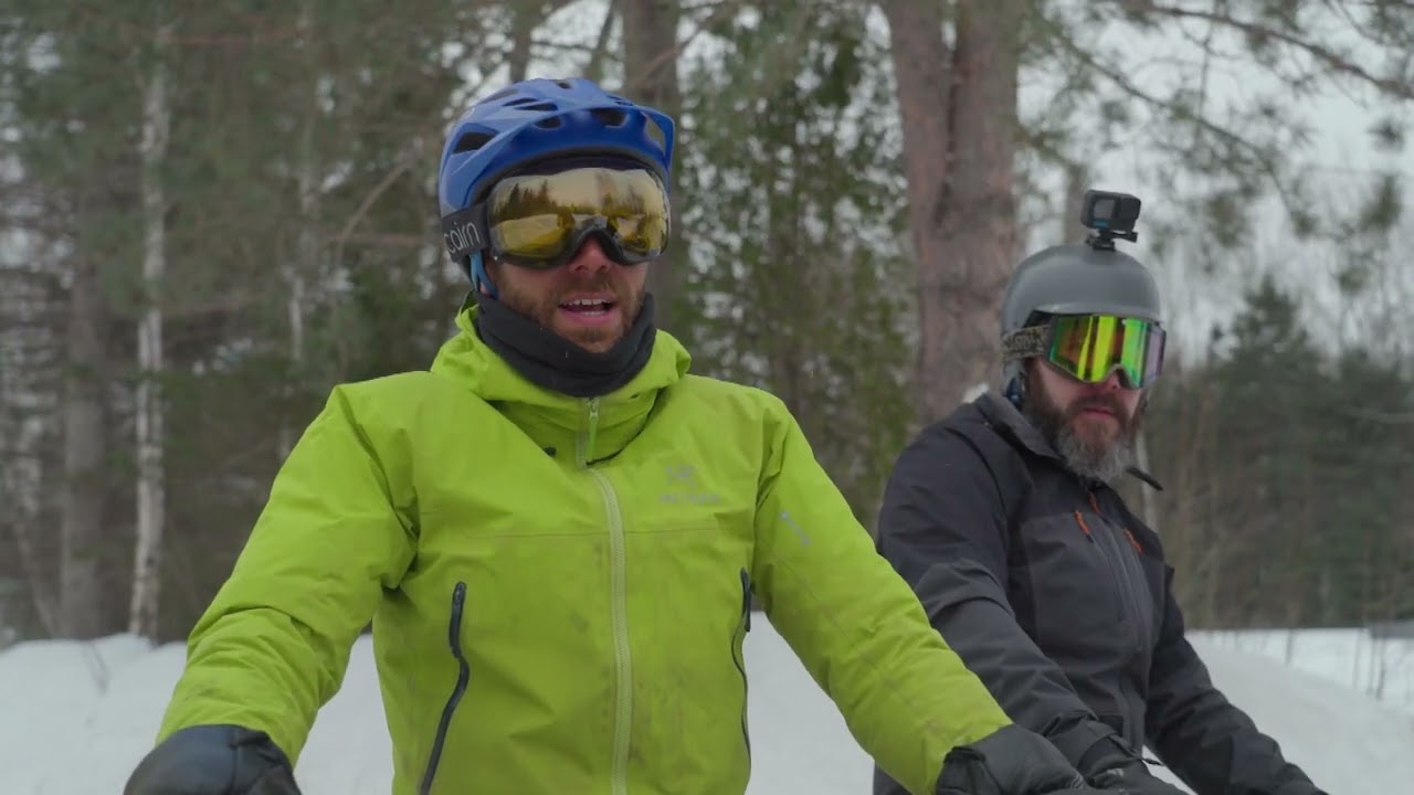 VELOVELO saison 3 épisode 10 - Sacré-Coeur-sur-le-Fjord-du-Saguenay