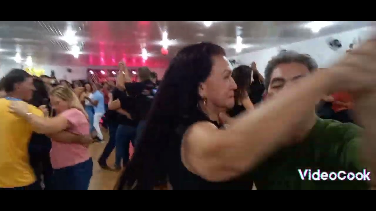 Baile com o Musical Comando Real em Chopinzinho Paraná