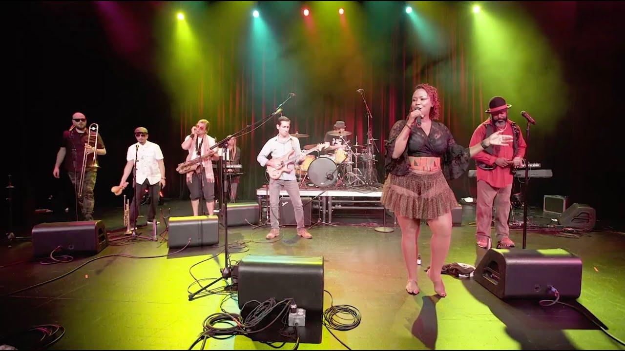 The Resolvers | Out Of My Frame (Live at Crest Theatre - Delray Beach, FL)