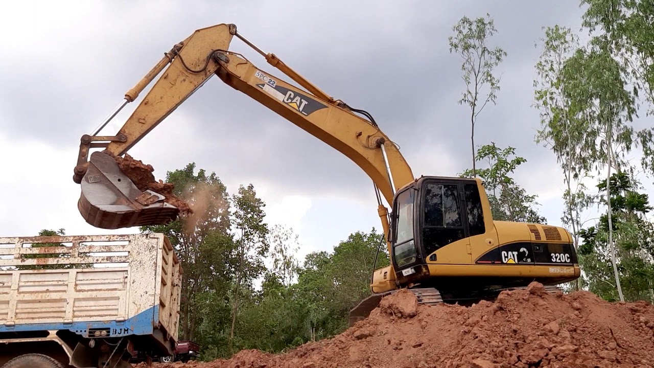 รีวิว CAT320C บุ้งกี๋ 7 ฟัน เล่นดินแข็ง  excavator and truck EP.4800