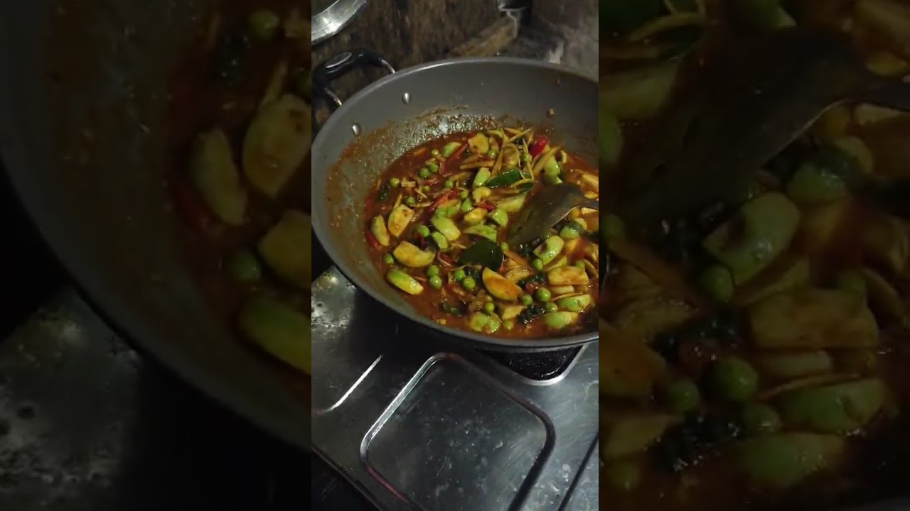 ผัดเผ็ดปลาดุกทอด