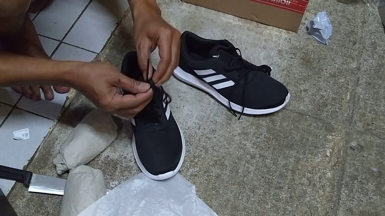 Layak beli Adidas coreracer  fx3581 hanya 500k.