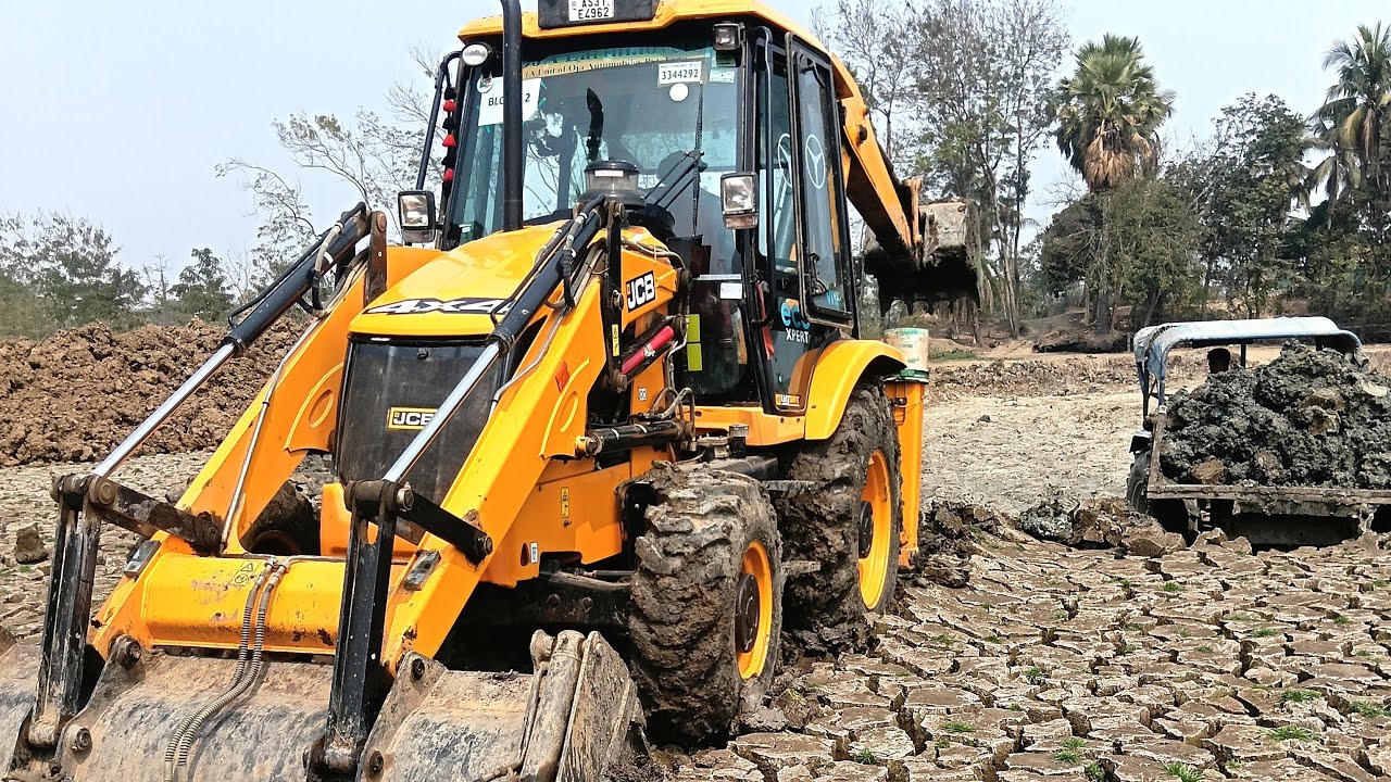 JCB 3DX