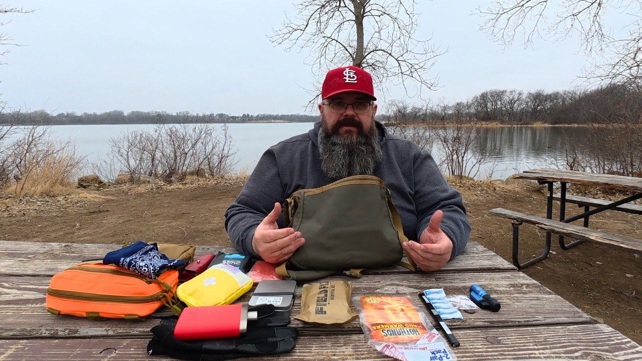My EDC Haversack Build Out - This bag has everything I need when I leave the house!