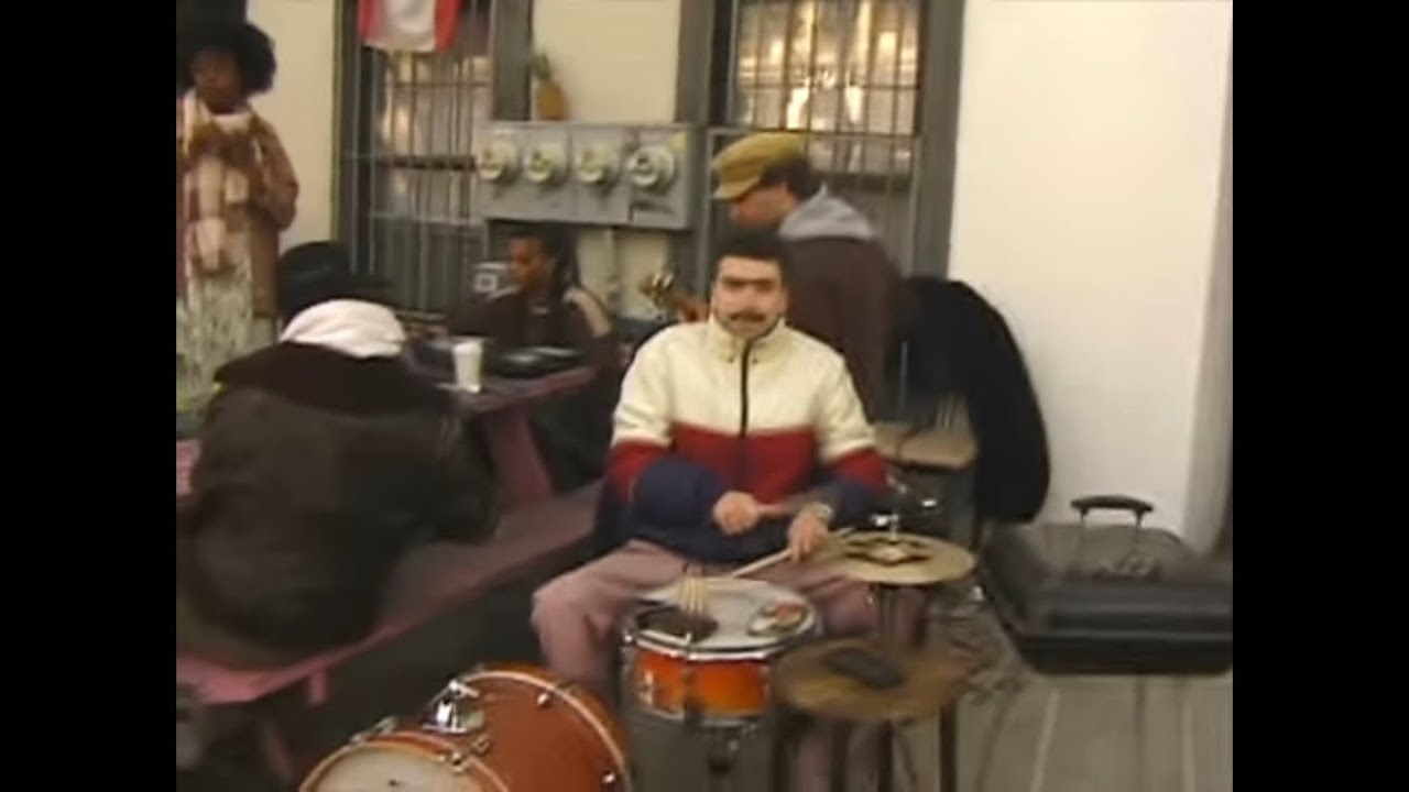 the homies mixing R&B and chilling with a pineapple